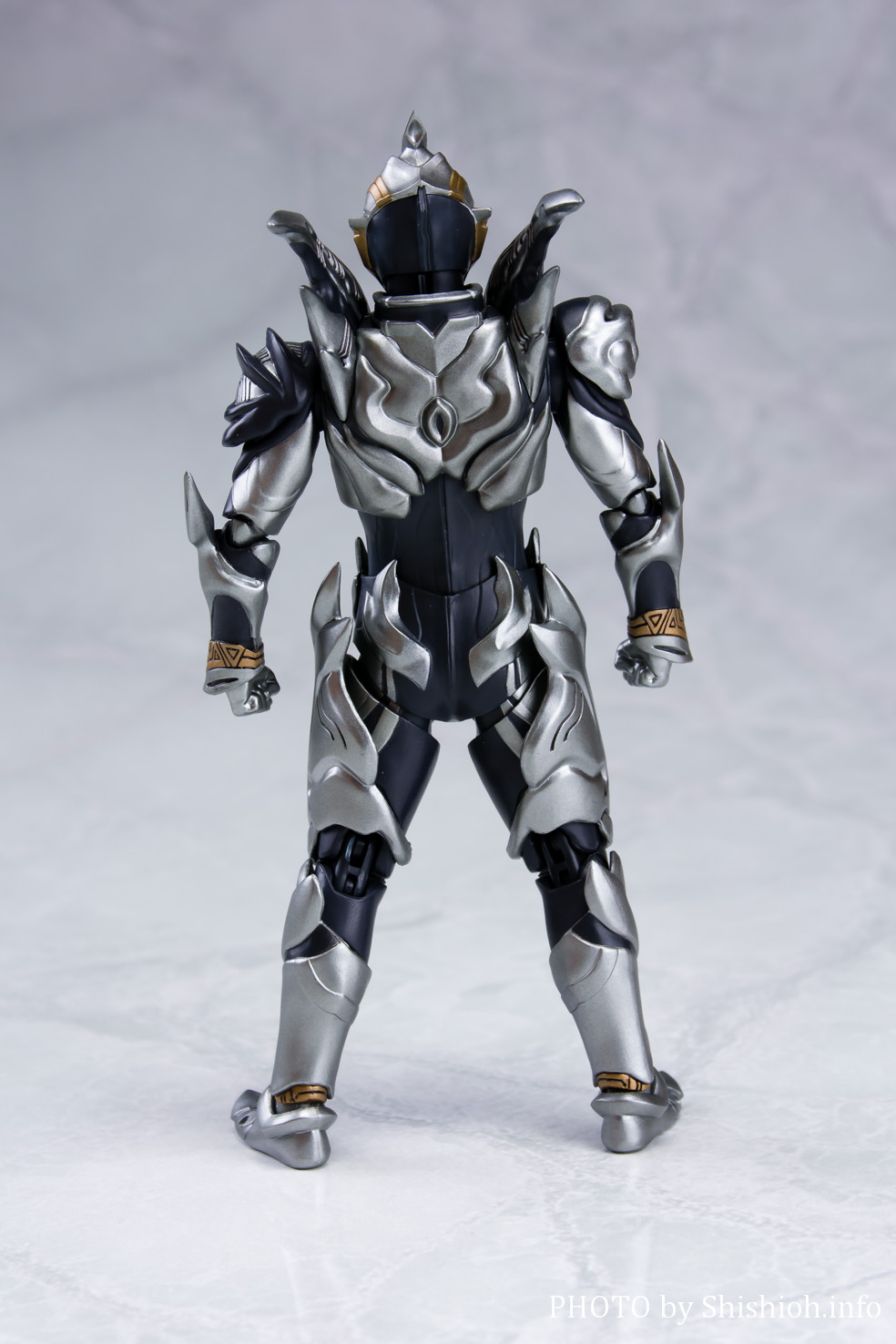 S.H.Figuarts gK[_[N